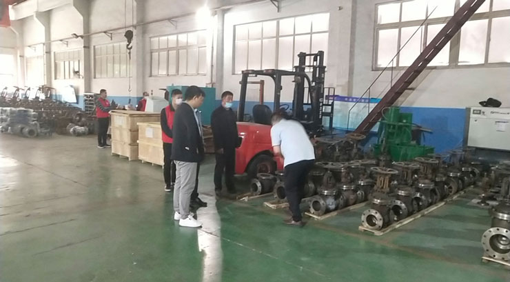 水利工程阀门-江苏某公司来沪工阀门股份考察